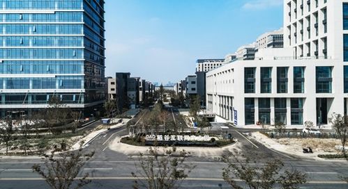 格力中央空調(diào)服務(wù)步步高集團(tuán)稻谷互聯(lián)網(wǎng)產(chǎn)業(yè)園，助力智慧工廠巡展